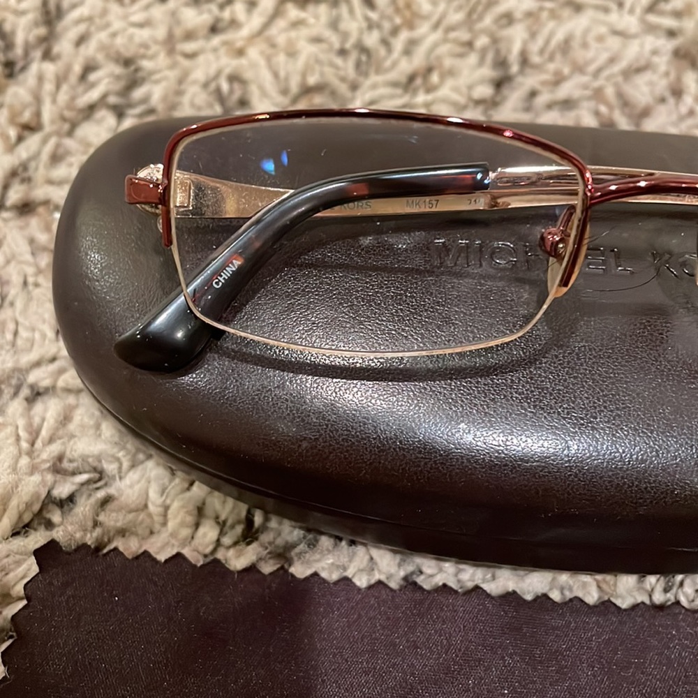 Michael Kors copper/tortoise half-frame eyeglasses with case and cleaning cloth - Picture 3 of 13